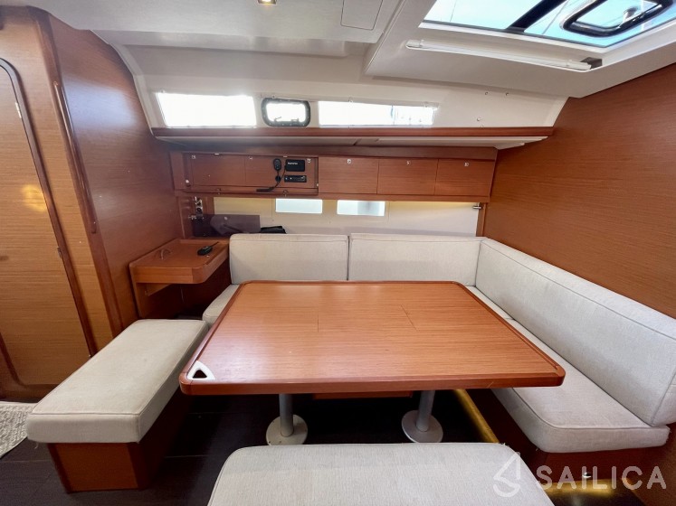 Dufour 460 GL - Yacht Charter Sailica