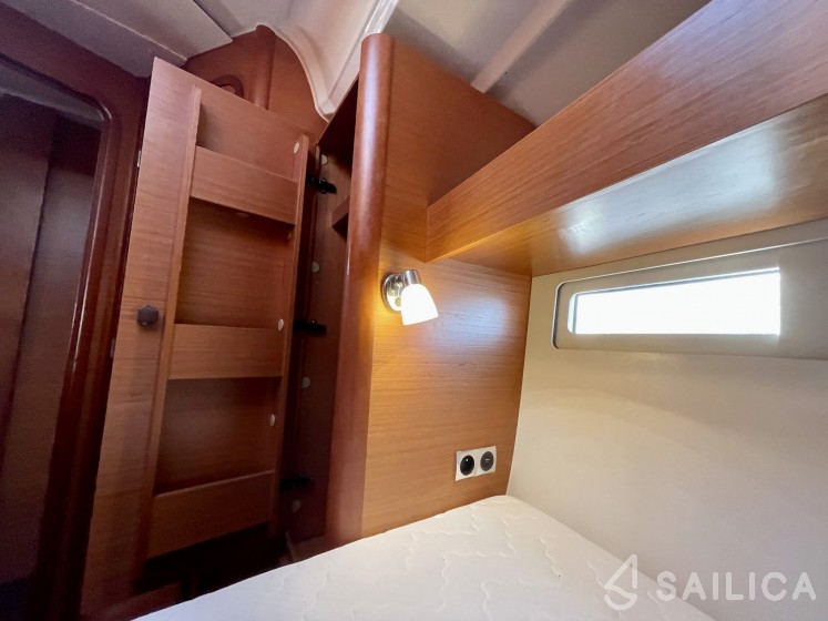 Dufour 460 GL - Yacht Charter Sailica
