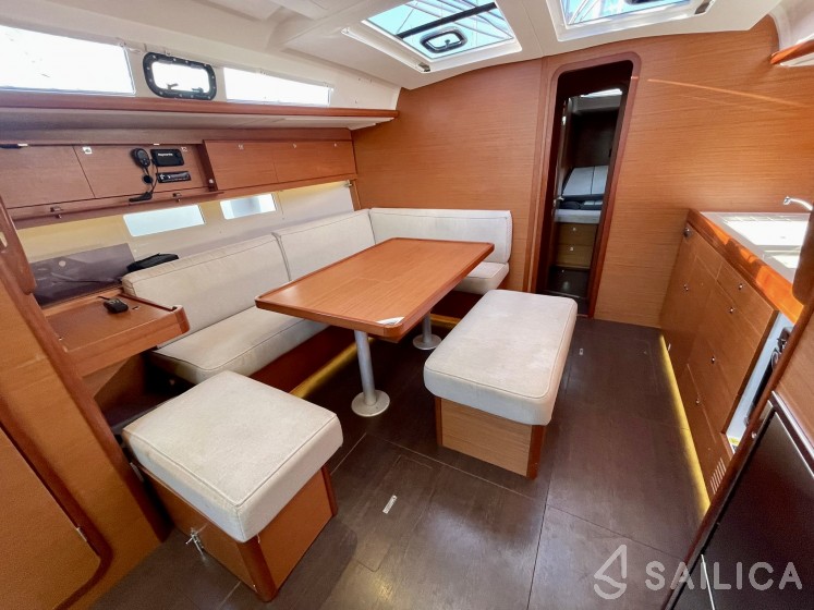 Dufour 460 GL - Yacht Charter Sailica