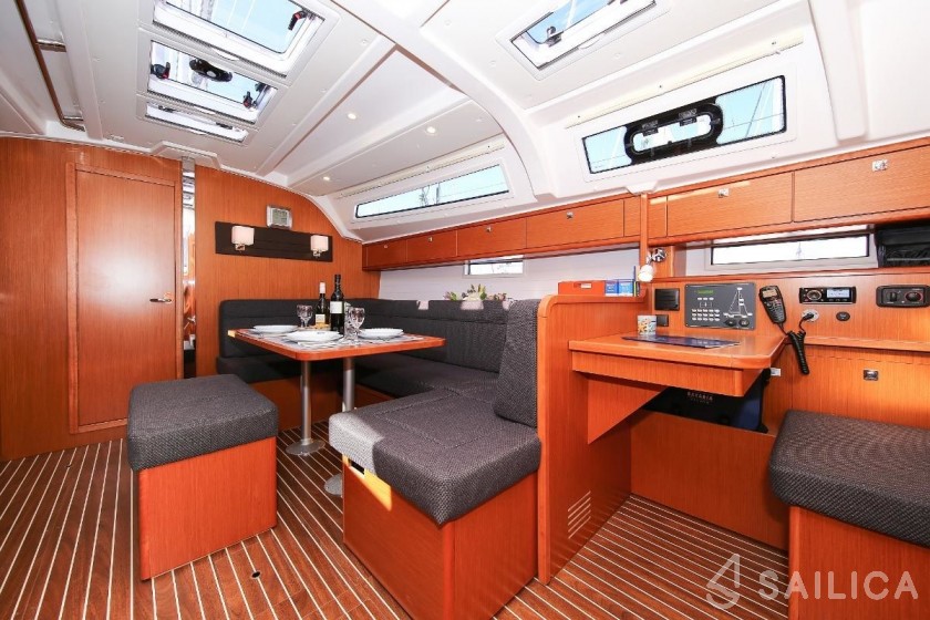 Bavaria Cruiser 41S - Yacht Charter Sailica