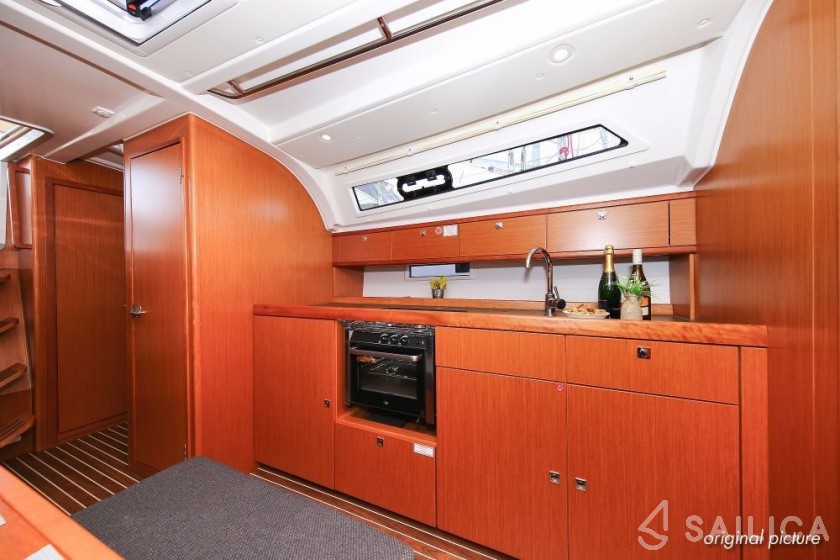 Bavaria Cruiser 41S - Yacht Charter Sailica