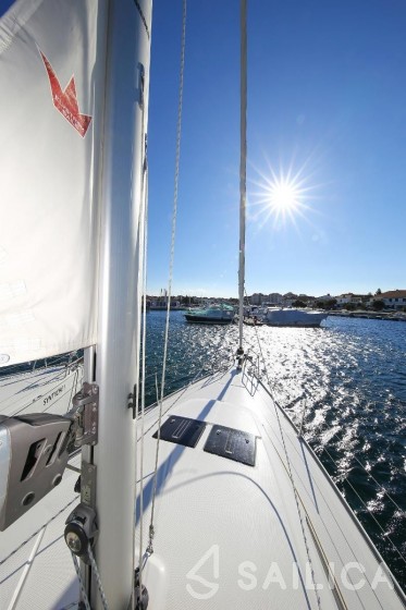 Bavaria 46 Cruiser - Yacht Charter Sailica