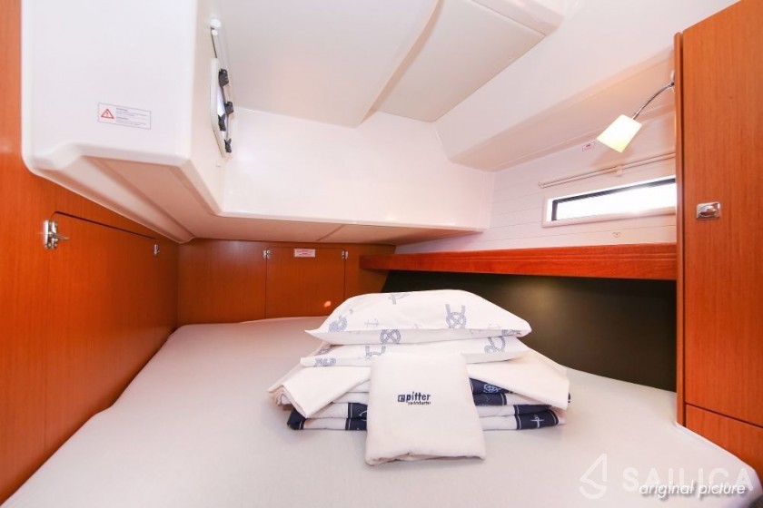 Bavaria 46 Cruiser - Yacht Charter Sailica