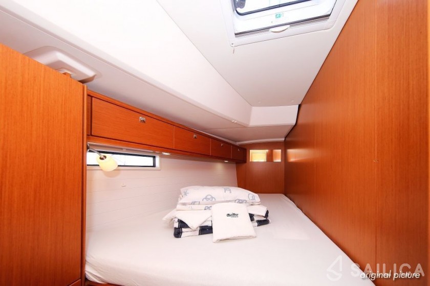 Bavaria 46 Cruiser - Yacht Charter Sailica