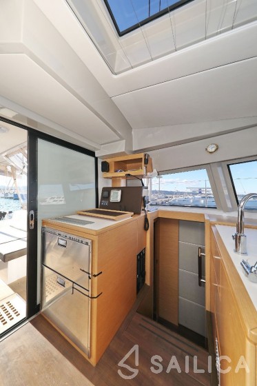 Nautitech 46 Fly - Yacht Charter Sailica