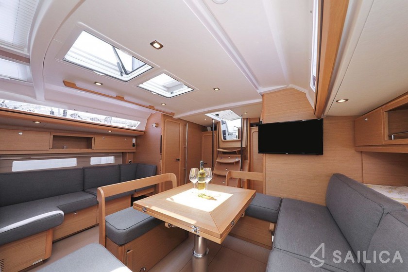 Dufour 56 Exclusive - Yacht Charter Sailica