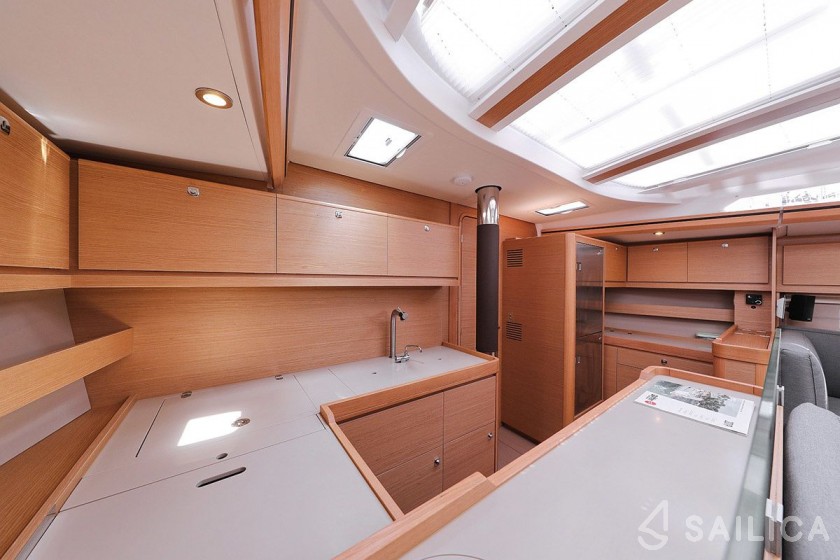 Dufour 56 Exclusive - Yacht Charter Sailica