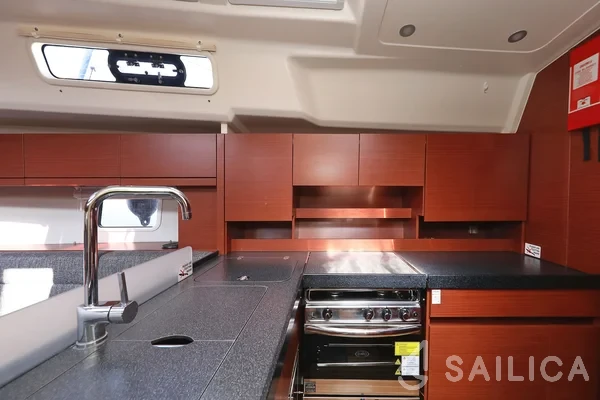 Hanse 458 - Yacht Charter Sailica