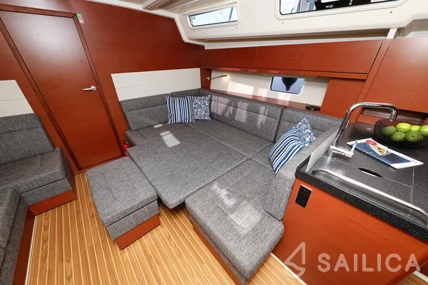 Hanse 458 - Yacht Charter Sailica