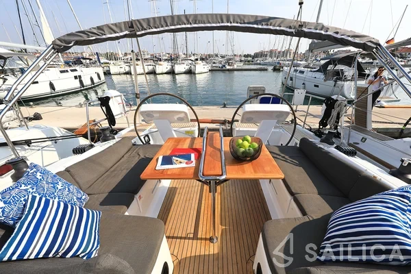 Hanse 458 - Yacht Charter Sailica