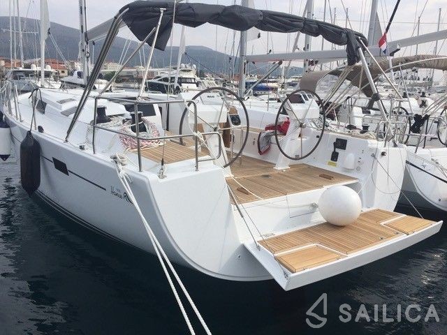 Hanse 505 - Yacht Charter Sailica