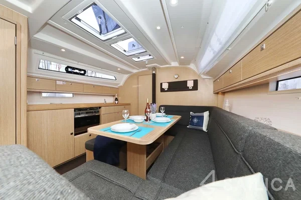 Bavaria Cruiser 41 Style - Yacht Charter Sailica