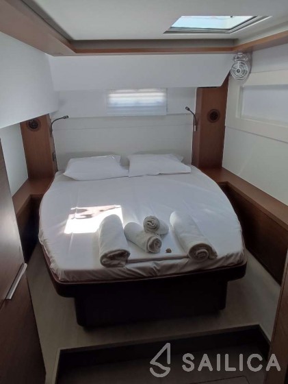 Lagoon 46  - Yacht Charter Sailica