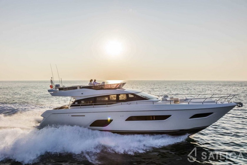 Ferretti 500 - Yacht Charter Sailica