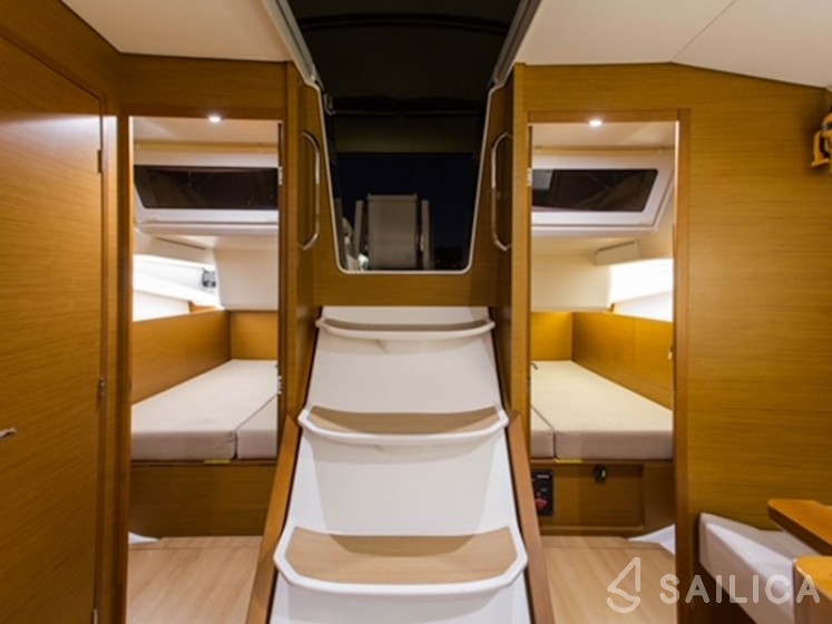 Sun Odyssey 440 - Yacht Charter Sailica
