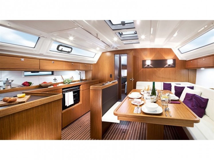 Bavaria 46 Cruiser - Yacht Charter Sailica