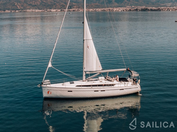 Bavaria 46 Cruiser - Yacht Charter Sailica