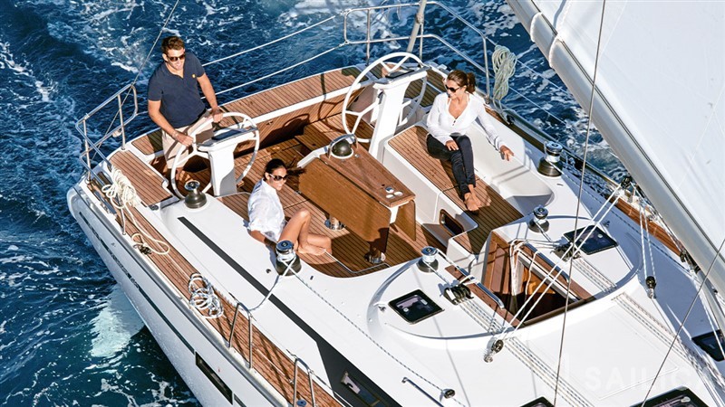 Bavaria 46 Cruiser - Yacht Charter Sailica