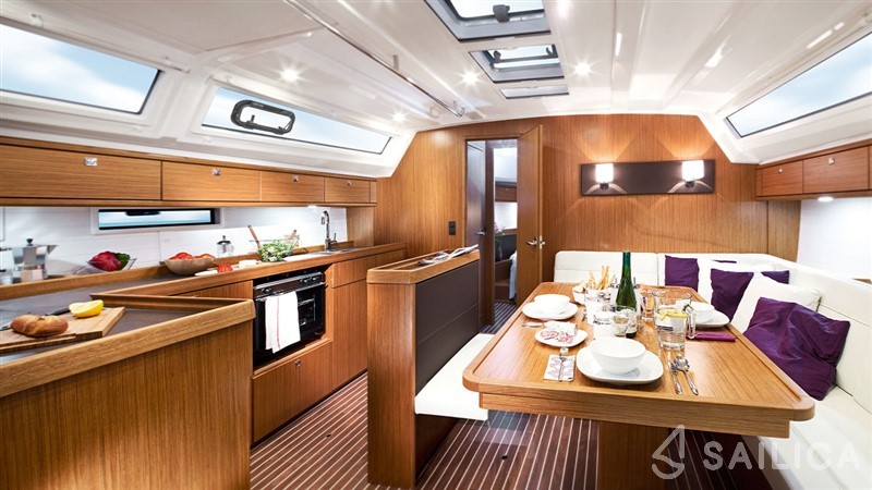 Bavaria 46 Cruiser - Yacht Charter Sailica