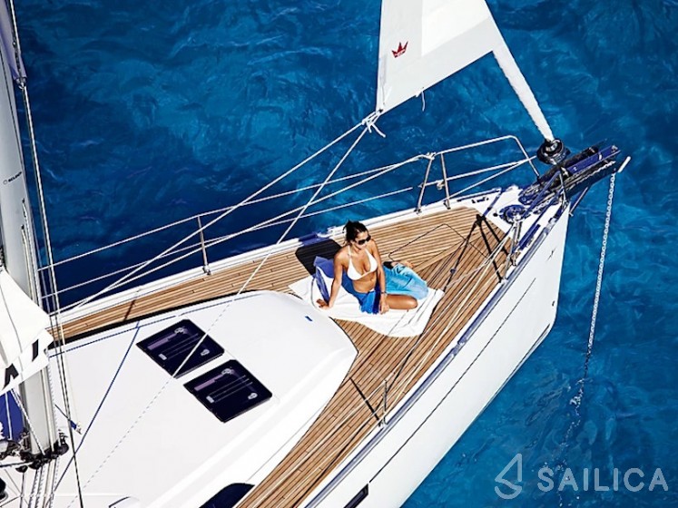 Bavaria 46 Cruiser - Yacht Charter Sailica