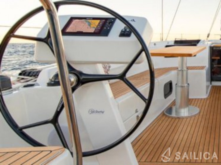 Hanse 508 - Yacht Charter Sailica