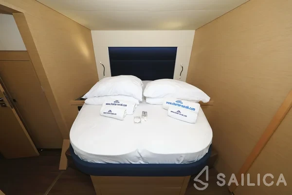 Saona 47 Quintet - Yacht Charter Sailica