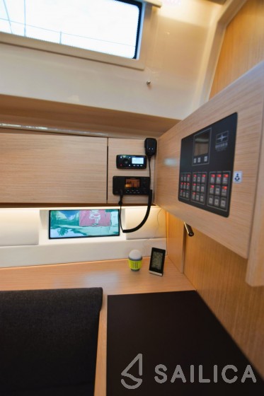 Bavaria C45 Style - Yacht Charter Sailica