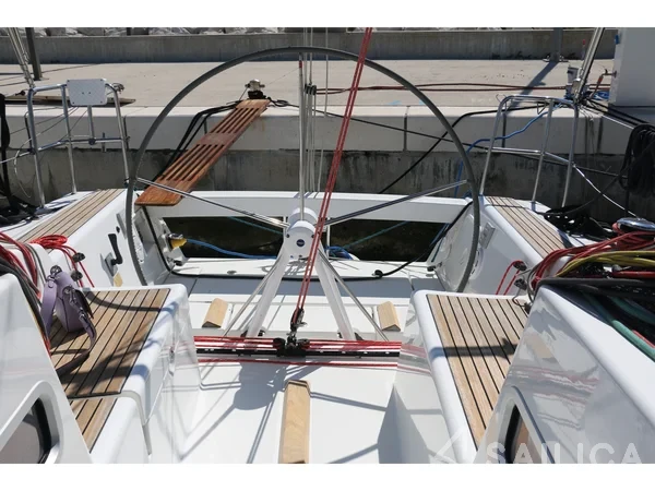 First 35 - Yacht Charter Sailica
