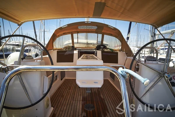 Dufour 460 GL - Yacht Charter Sailica