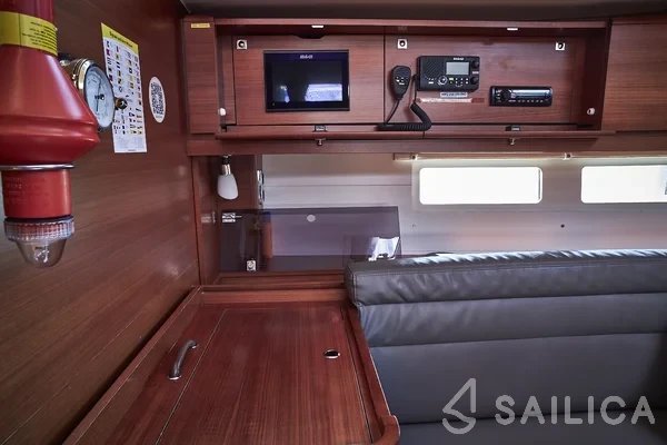 Dufour 460 GL - Yacht Charter Sailica