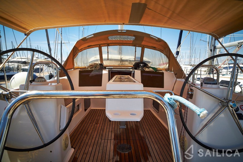 Dufour 460 GL - Yacht Charter Sailica