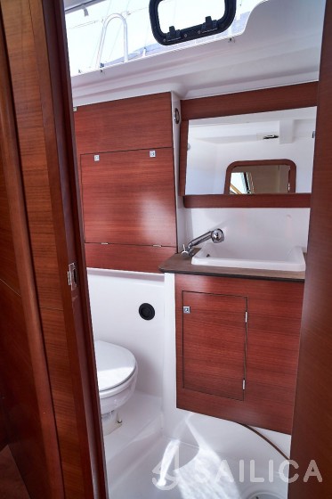 Dufour 460 GL - Yacht Charter Sailica