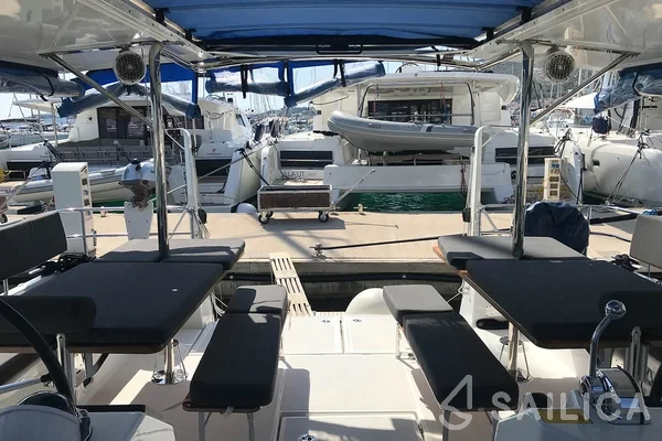 Sun Loft 47 - Yacht Charter Sailica