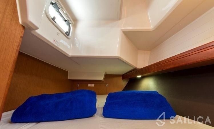 Bavaria 37 Cruiser - Yacht Charter Sailica