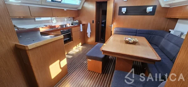 Bavaria 46 Cruiser - Yacht Charter Sailica
