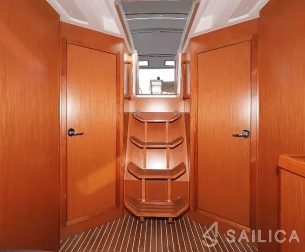 Bavaria 46 Cruiser - Yacht Charter Sailica