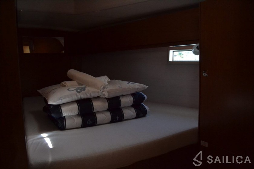 Bavaria 46 Cruiser - Yacht Charter Sailica