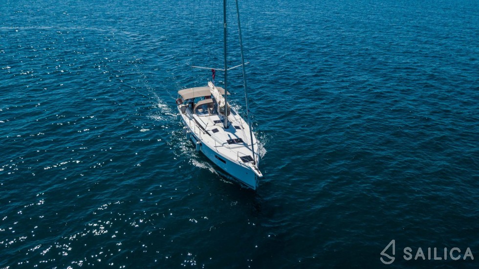 Sun Odyssey 440 - Yacht Charter Sailica