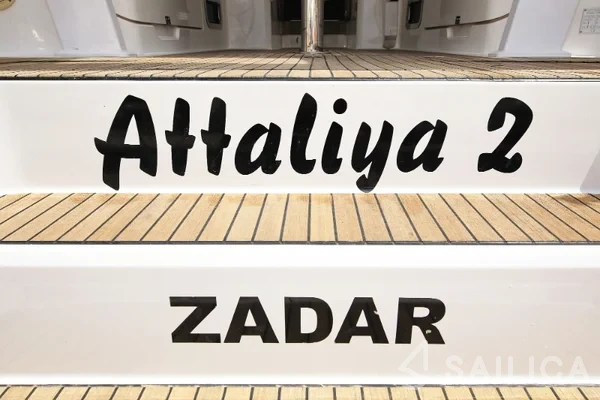 Bavaria 46 Cruiser - Yacht Charter Sailica