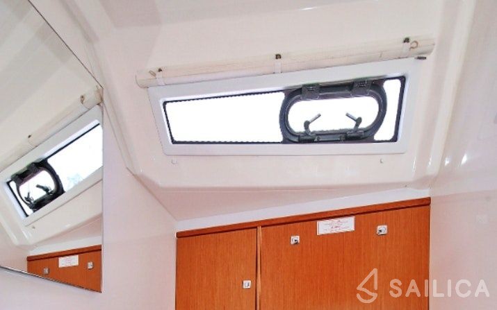 Bavaria 46 Cruiser - Yacht Charter Sailica