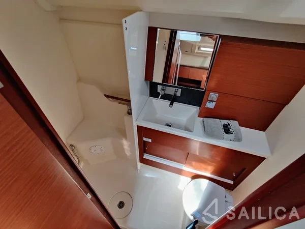 Hanse 458 - Yacht Charter Sailica
