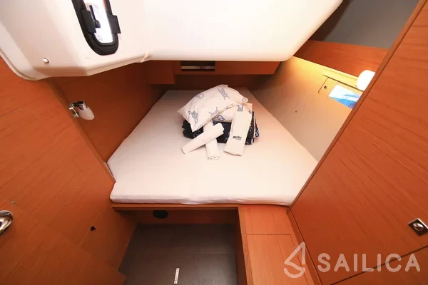 Dufour 430 - Yacht Charter Sailica