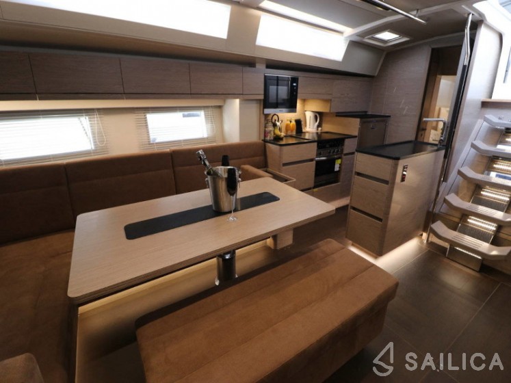 Hanse 548 - Yacht Charter Sailica