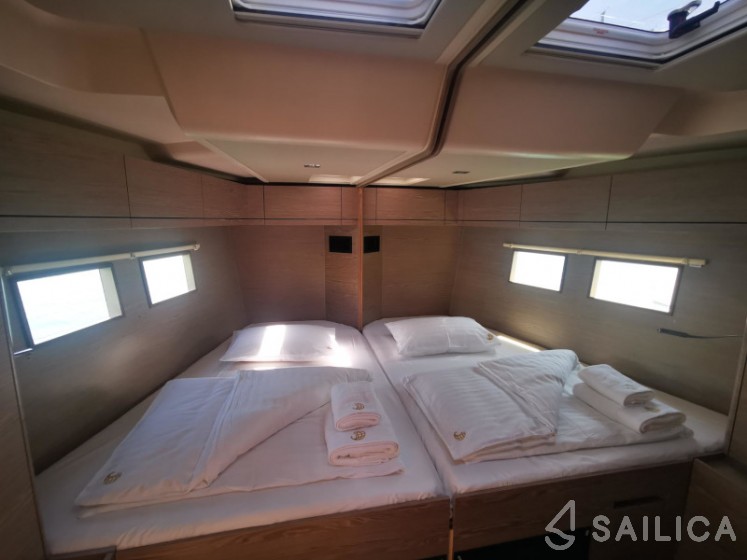 Hanse 548 - Yacht Charter Sailica