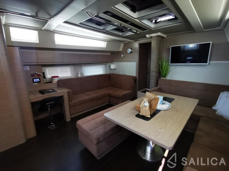 Hanse 548 - Yacht Charter Sailica