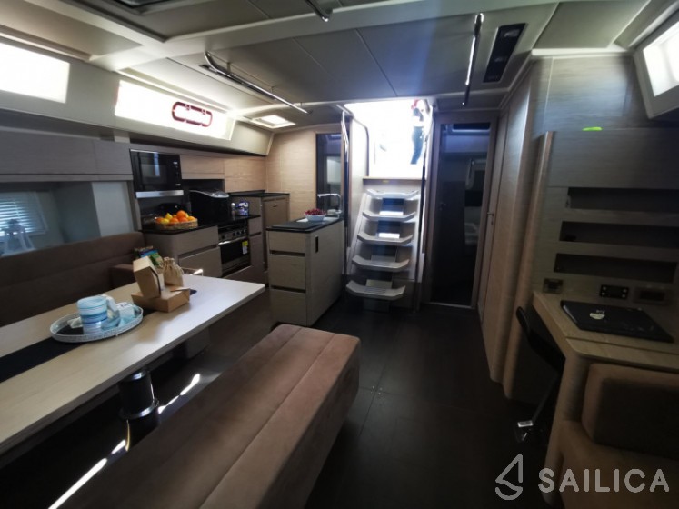 Hanse 548 - Yacht Charter Sailica