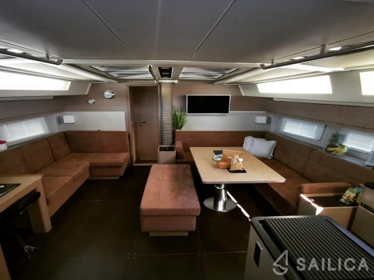 Hanse 548 - Yacht Charter Sailica