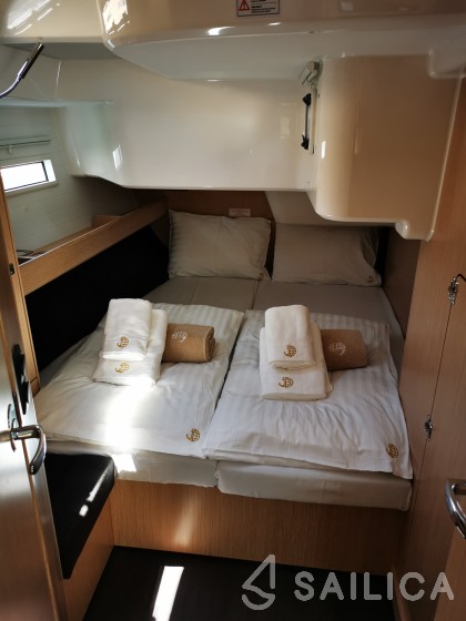 Bavaria 51 Cruiser - Yacht Charter Sailica