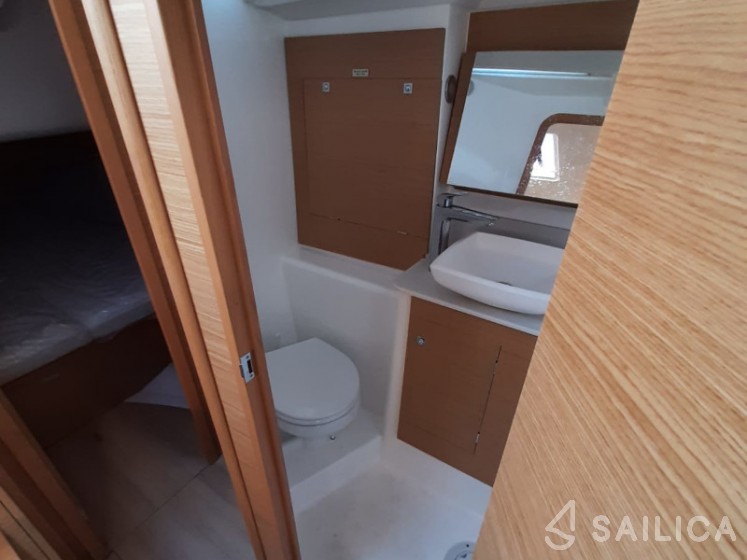 Dufour 390 - Yacht Charter Sailica