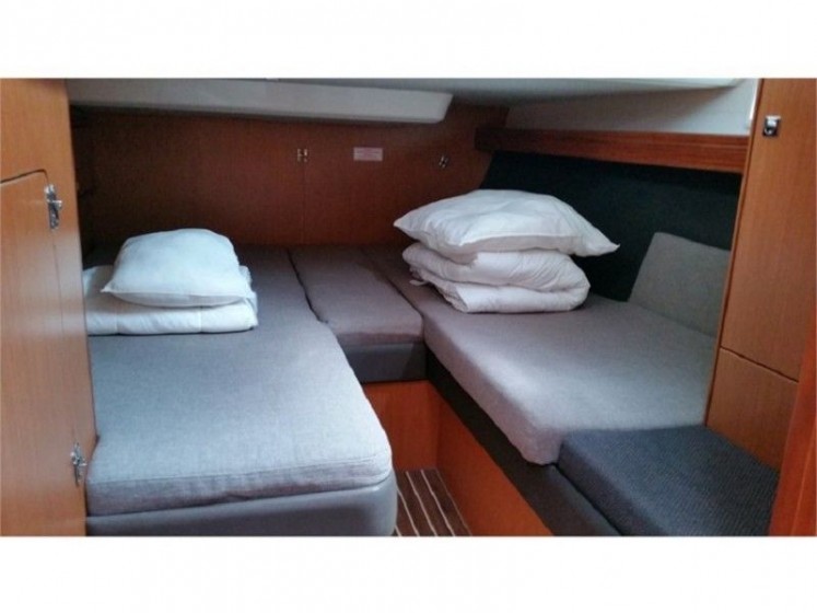 Bavaria Cruiser 56 - Yacht Charter Sailica